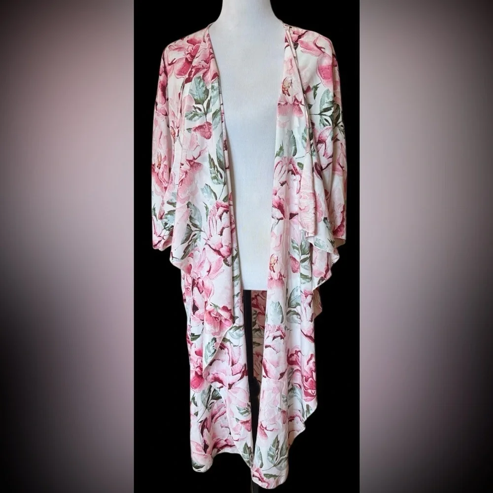 LulaRoe Floral Coverup Size L